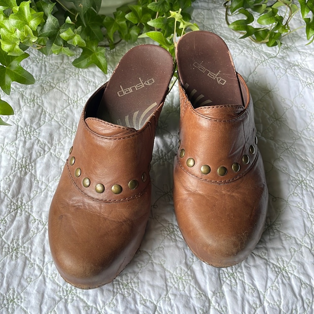 Dansko Rudy Brown Leather Slip On Mule Studded Clog Heels Women's US 6-6.5/EU 36